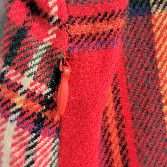 Vera Wang Plaid Dress - Picture 7 of 10